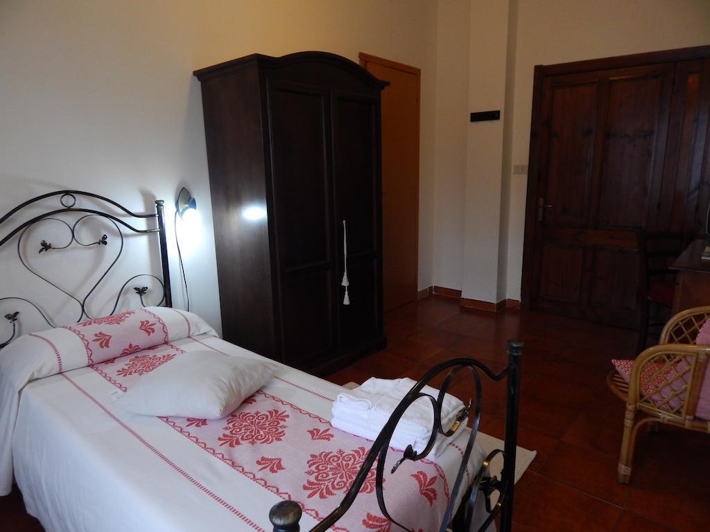 Hotel Il Platano Ottana Quarto foto