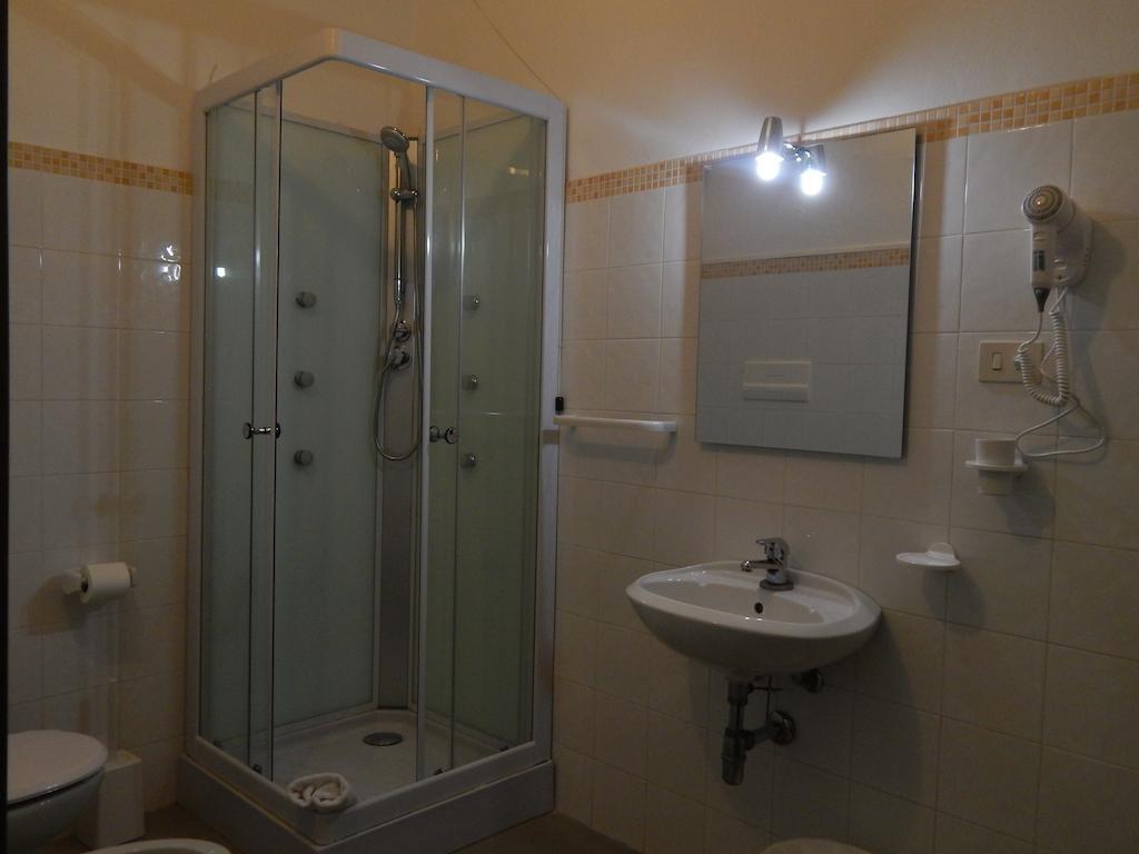 Hotel Il Platano Ottana Quarto foto