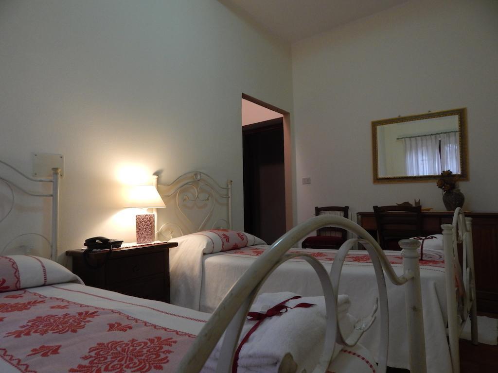 Hotel Il Platano Ottana Quarto foto